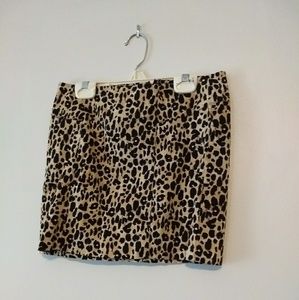 Forever 21 leopard print cotton skirt size S